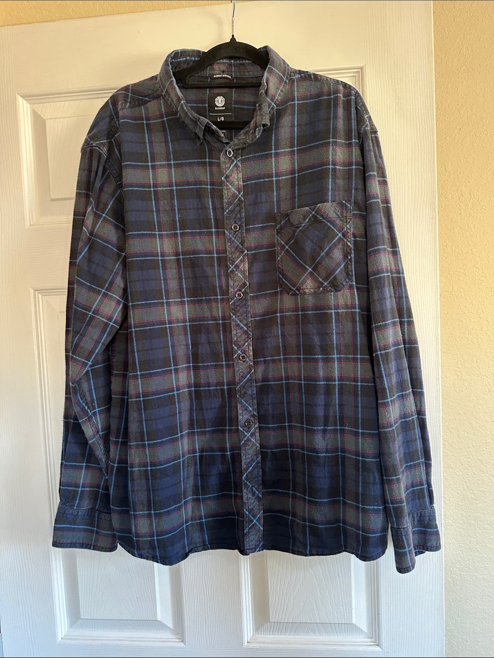 Element Men's Plaid Button-Down Shirt in Navy and Teal